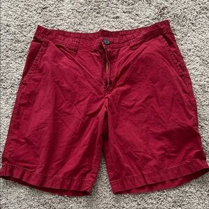 Columbia Men’s Red Shorts